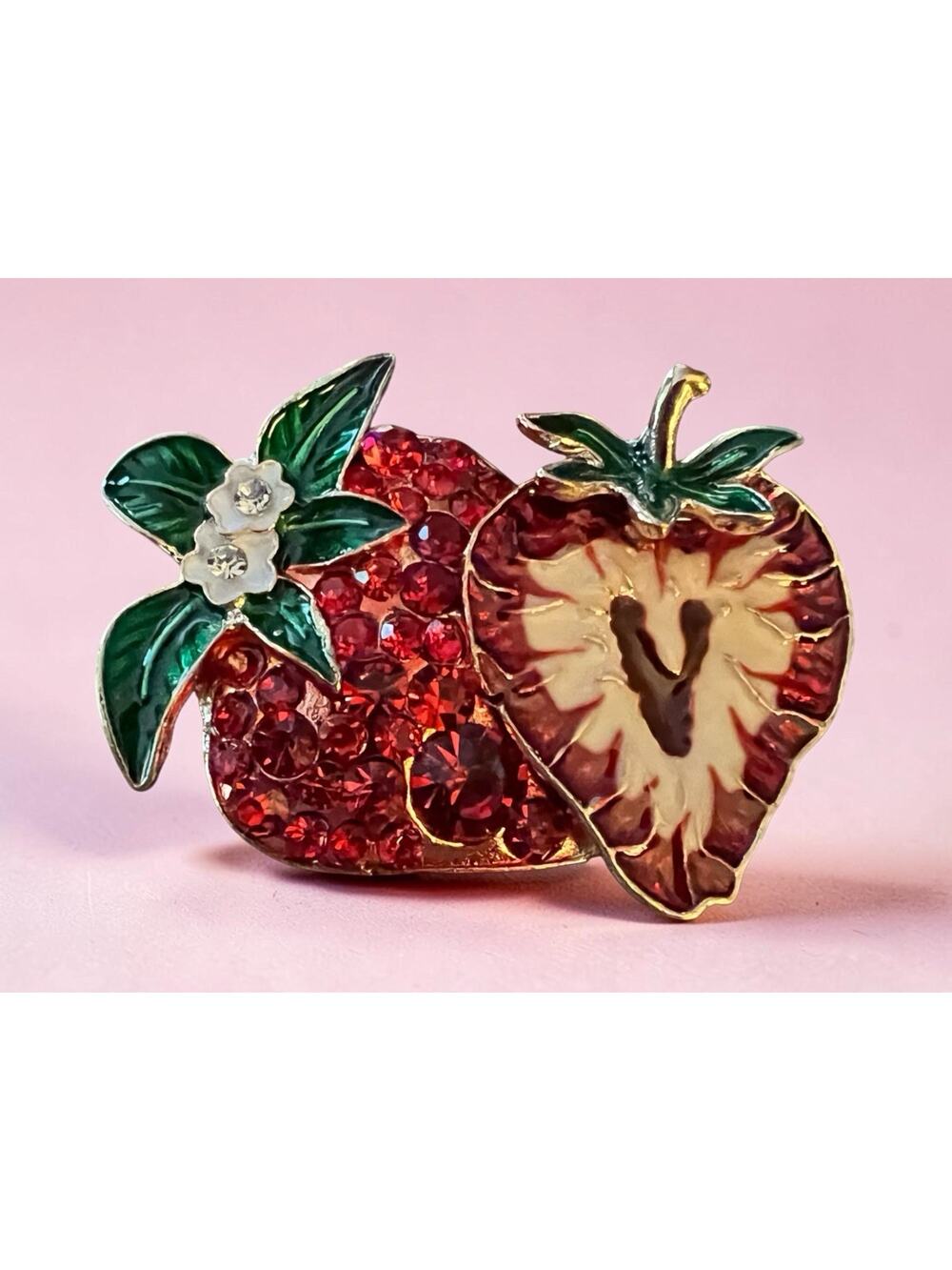 Vazira Queen Red Strawberry Brooch Pin Crystal Fruit Lapel Jewelry